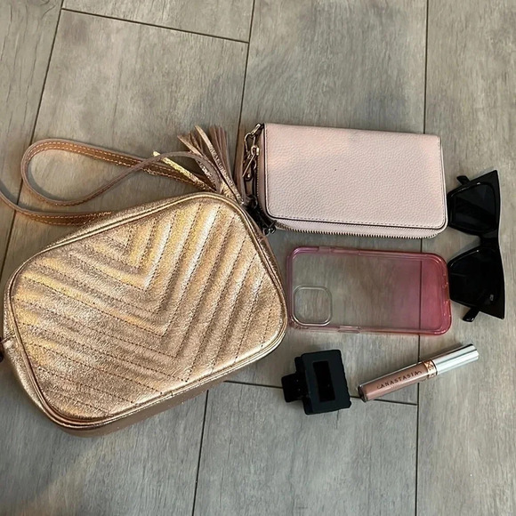 NWT BORSE IN PELLE Rose Gold Metallic Crossbody Bag with Tassel Made in Italy - Picture 12 of 13